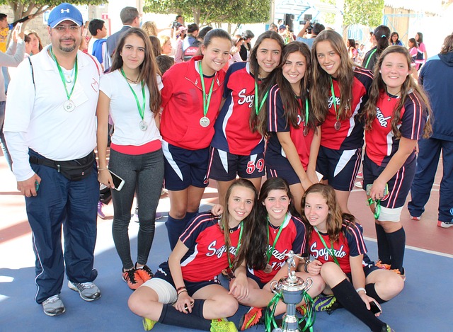 湖人缺乏应 湖人缺乏应